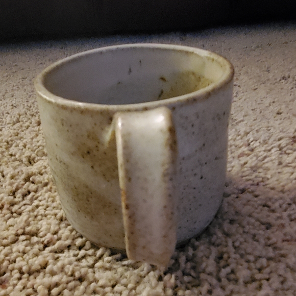 Hand crafted Cup - Picture 3 of 5